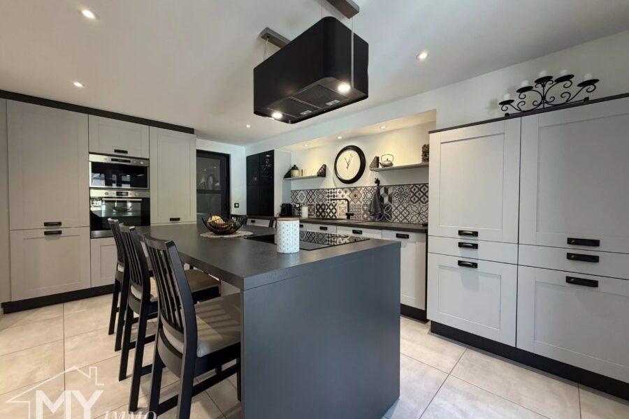Maison à vendre à Prigonrieux — Vue parc & jardin — photo 8