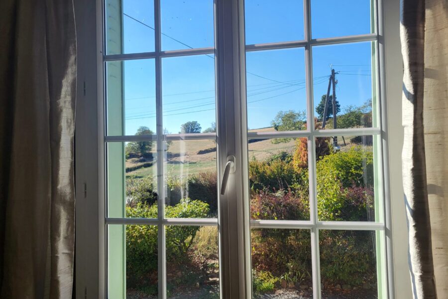 Maison à vendre à Sémelay — Vue montagne — photo 1