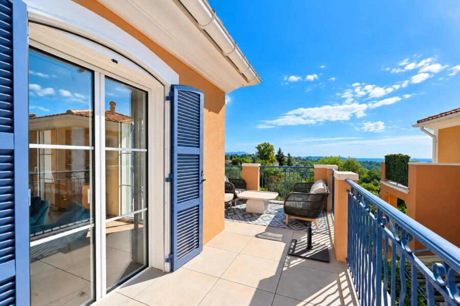 Appartement à vendre à Roquefort-les-Pins — Vue mer — photo 15