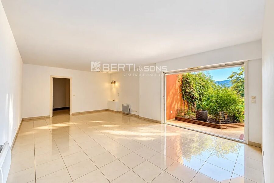 Appartement à vendre à Mandelieu-la-Napoule — Vue montagne — photo 5
