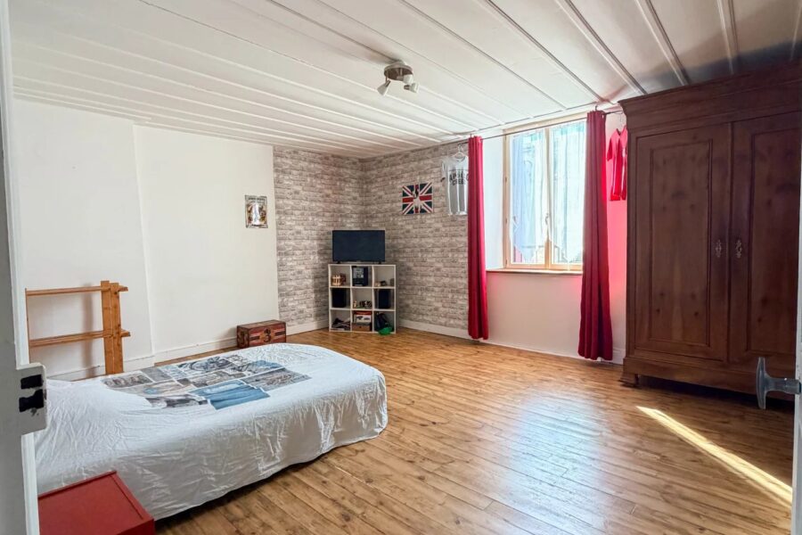 Maison à vendre à Ardes — Vue sur la ville — photo 18