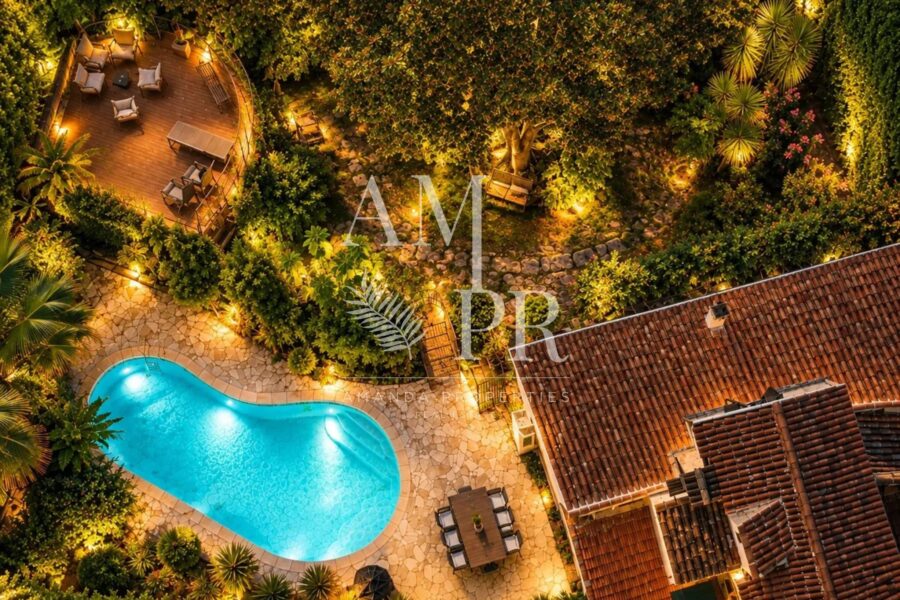 Maison à vendre à Cannes — Vue parc & jardin — photo 15