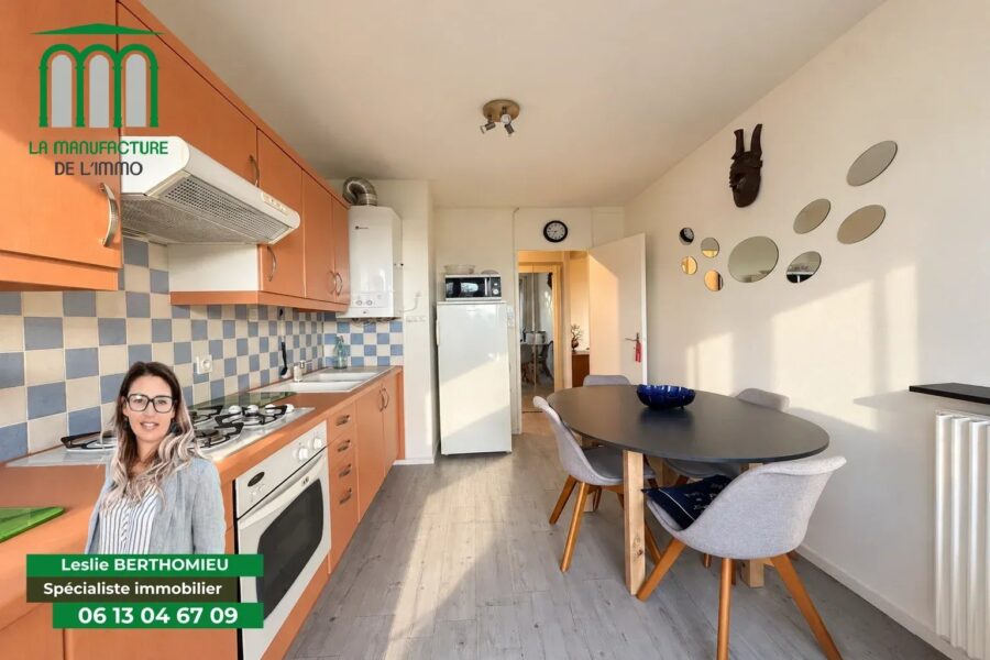 Appartement à vendre à Saint-Étienne — Vue sur la ville — photo 11