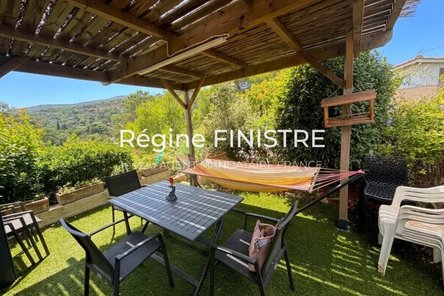 Maison à vendre à Roquebrune-sur-Argens — Vue montagne — photo 16