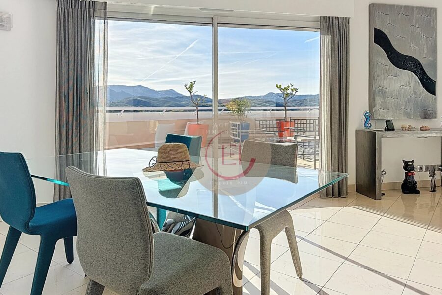 Appartement à vendre à Mandelieu-la-Napoule — Vue golf — photo 13