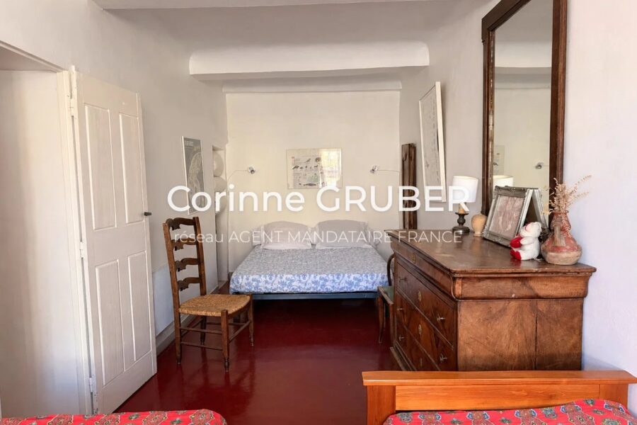 Maison à vendre à Saint-Jeannet — Vue montagne — photo 17