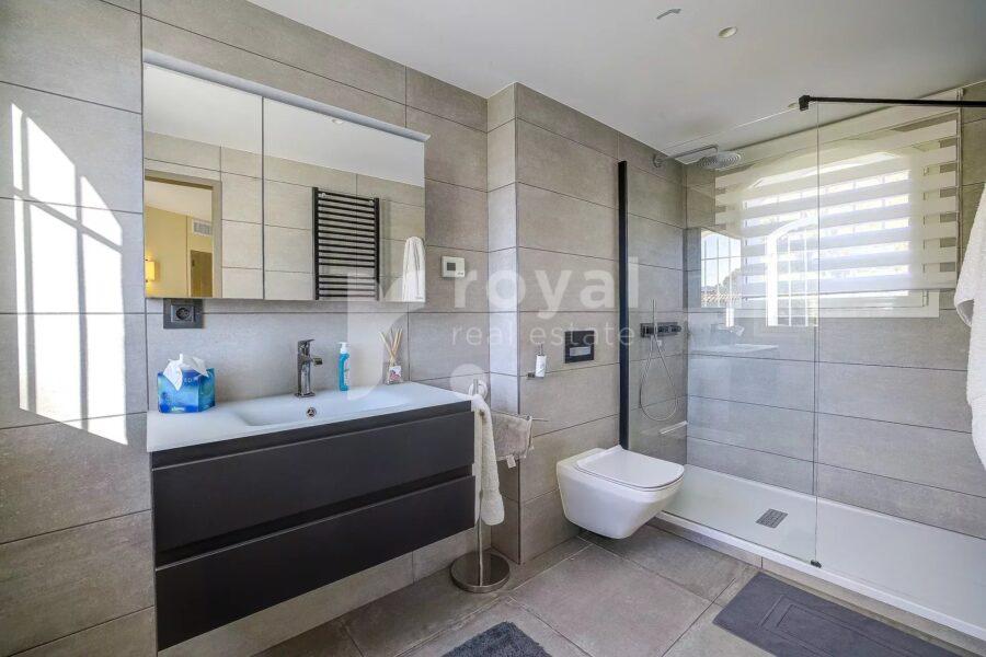 Maison à vendre à Mougins — Vue montagne — photo 23