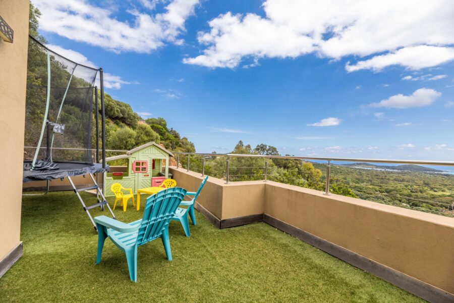Maison en location vacances à Zonza — Vue mer — photo 18