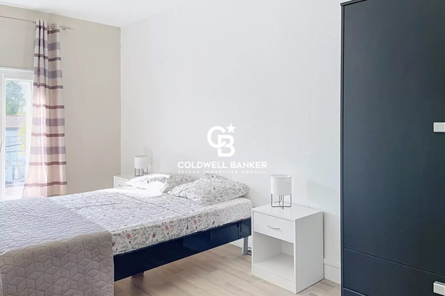 Maison à vendre à Saintes — Vue parc & jardin — photo 18