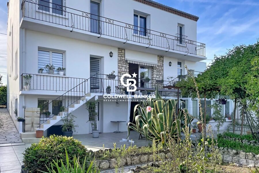 Maison à vendre à Saintes — Vue parc & jardin — photo 2