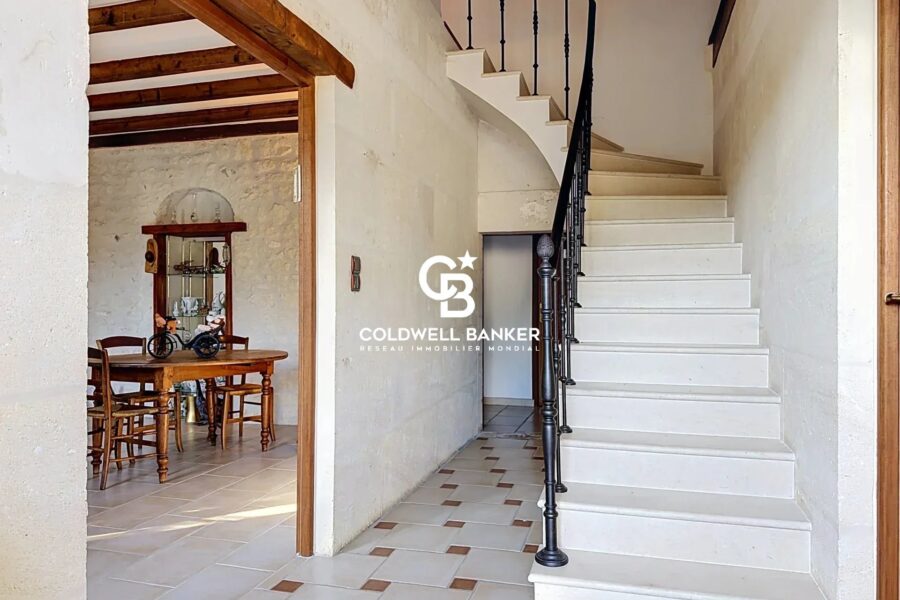 Maison à vendre à Salignac-sur-Charente — Vue parc & jardin — photo 3