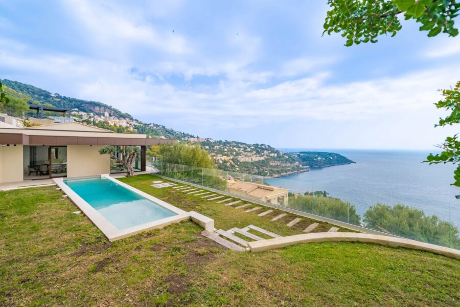 Maison à vendre à Roquebrune-Cap-Martin — Vue mer — photo 7
