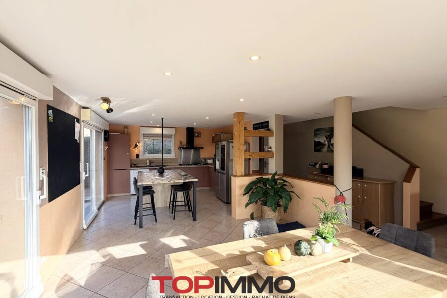 Maison à vendre à Saint-Michel-sur-Meurthe — Vue parc & jardin — photo 9