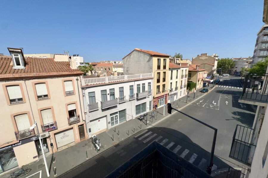 Appartement à vendre à Perpignan — Vue sur la ville — photo 9