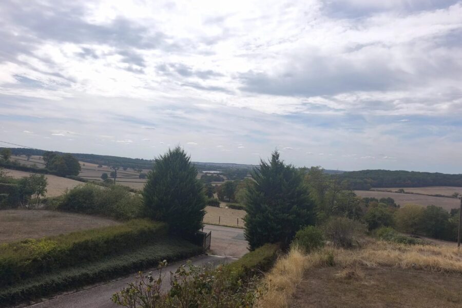 Maison à vendre à Moulins-Engilbert — Vue nature — photo 1