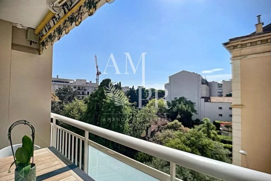 Appartement à vendre à Cannes — Vue nature — photo 2
