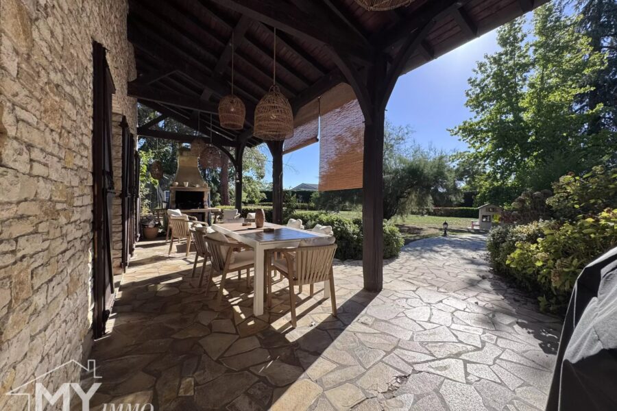 Maison à vendre à Pineuilh — Vue parc & jardin — photo 23