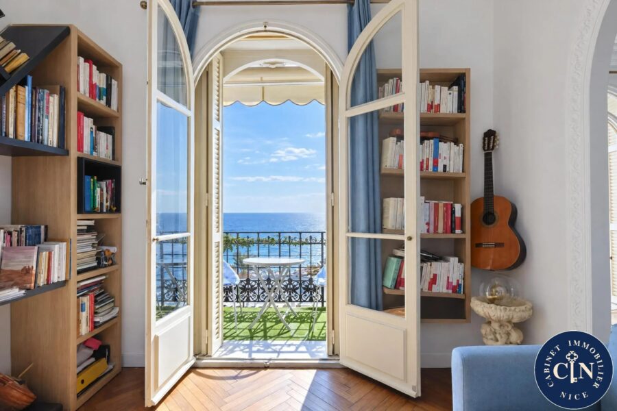 Appartement à vendre à Nice — Vue mer — photo 1