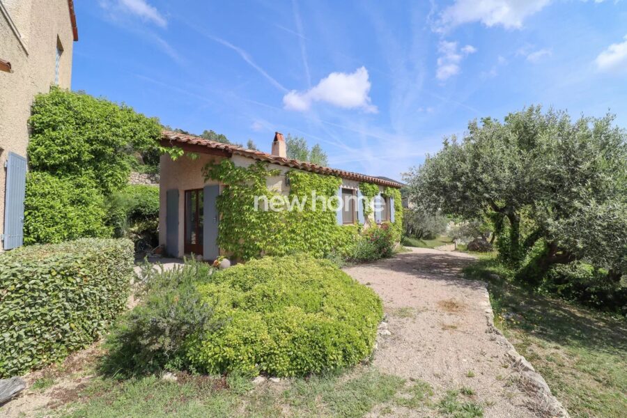Maison à vendre à Seillans — Vue mer — photo 13