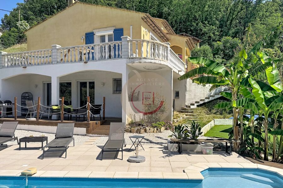 Maison à vendre à Les Adrets-de-l&rsquo;Estérel — Vue montagne — photo 6