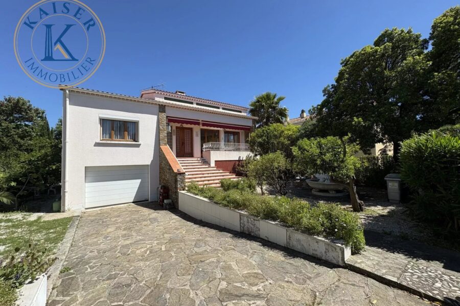 Maison à vendre à Hyères — Vue parc & jardin — photo 2