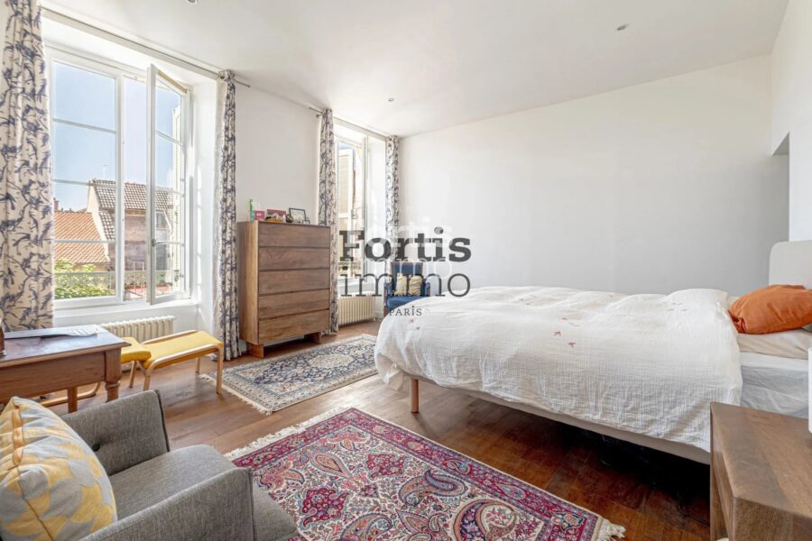 Maison à vendre à Villeneuve-sur-Yonne — Vue parc & jardin — photo 13