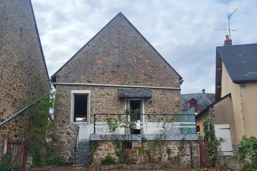 Maison à vendre à Saint-Péreuse — Vue nature — photo 2