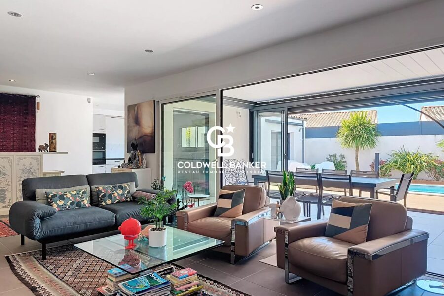 Maison à vendre à Talmont-Saint-Hilaire — Vue parc & jardin — photo 3