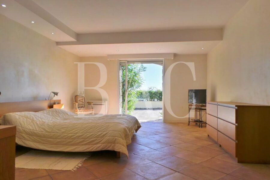 Maison à vendre à Cannes — Vue mer — photo 33