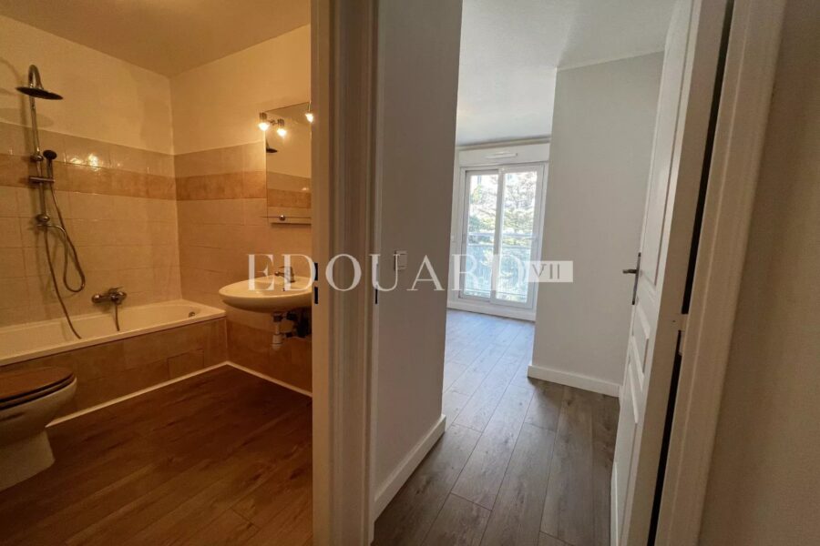 Appartement à vendre à Menton — Vue sur la ville — photo 6