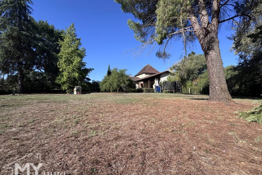 Maison à vendre à Pineuilh — Vue parc & jardin — photo 29