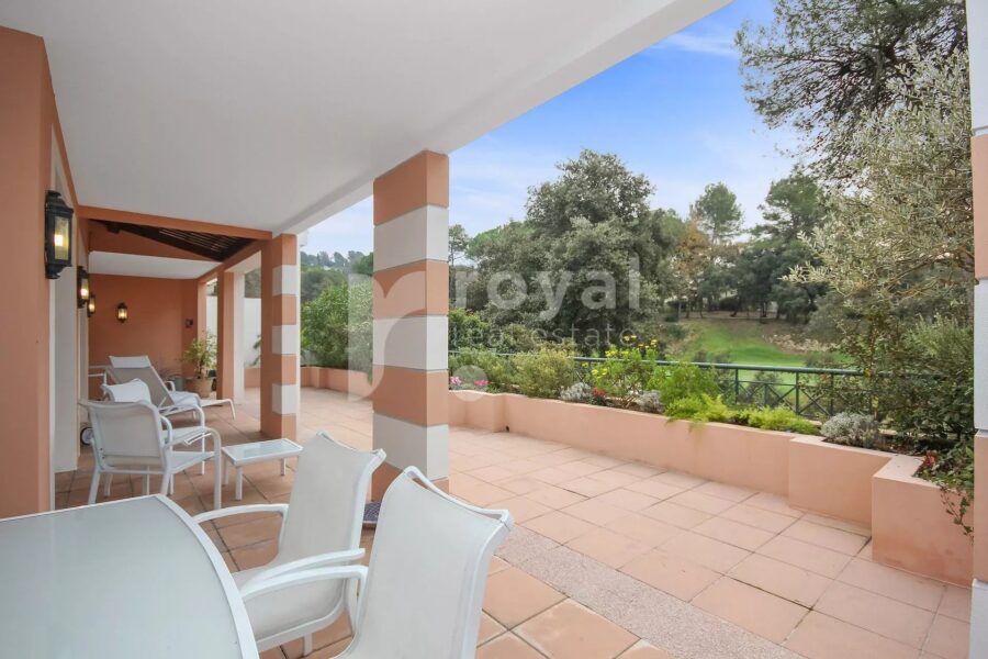 Maison à vendre à Mougins — Vue golf — photo 1