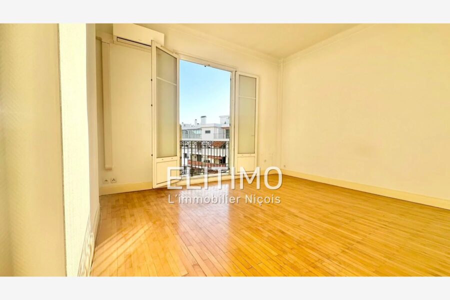 Appartement à vendre à Nice — Vue sur la ville — photo 2