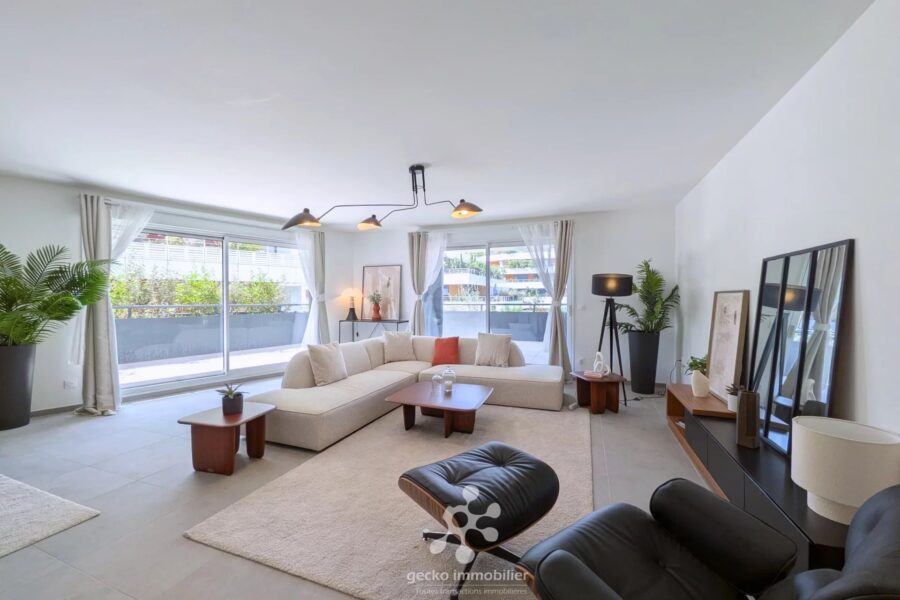 Appartement à vendre à Nice — Vue montagne — photo 3