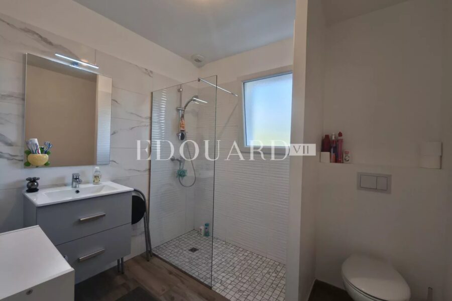 Maison à vendre à Menton — Vue montagne — photo 9