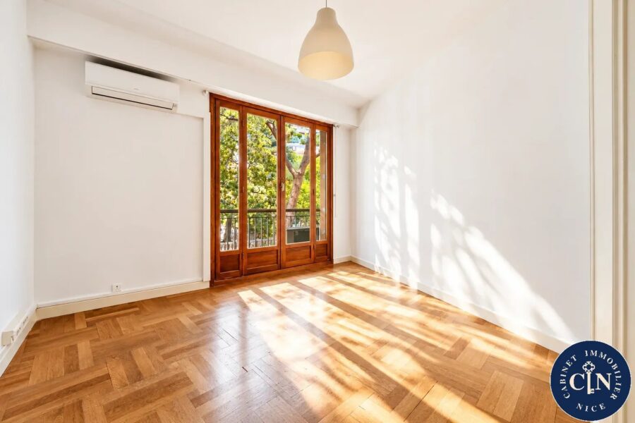 Appartement à vendre à Beaulieu-sur-Mer — Vue nature — photo 5