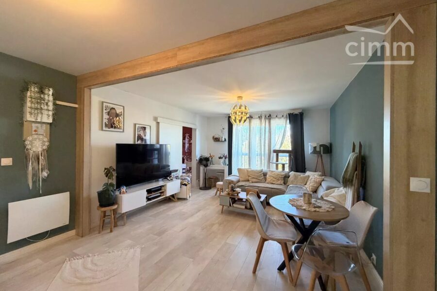 Appartement à vendre à Blois — Vue sur la ville — photo 3