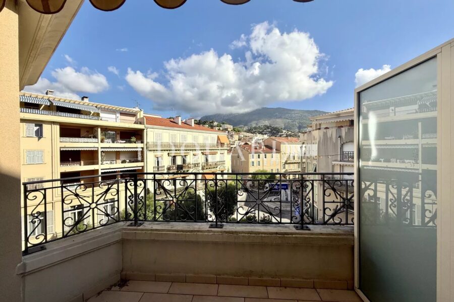 Appartement à vendre à Menton — Vue sur la ville — photo 5