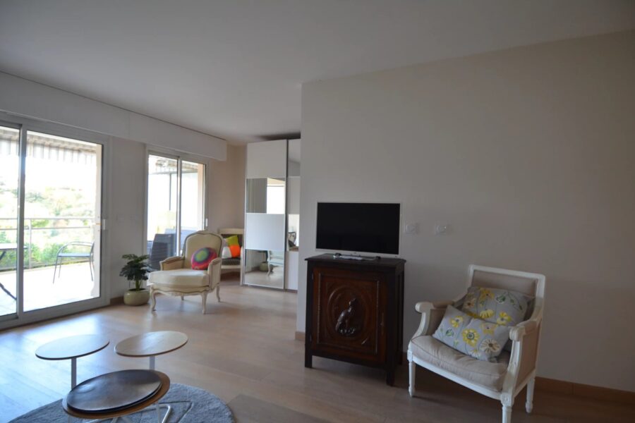 Appartement à louer à Nice — Vue nature — photo 5