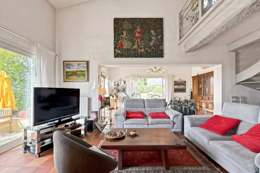 Maison à vendre à Montauroux — Vue montagne — photo 8