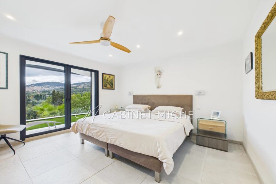 Maison à vendre à Grasse — Vue montagne — photo 13