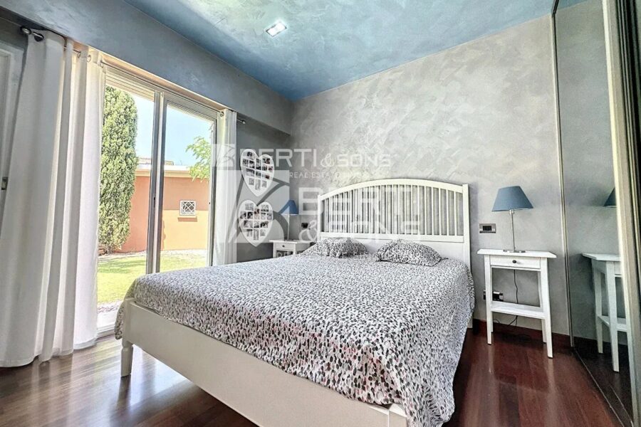 Maison à vendre à Mandelieu-la-Napoule — Vue montagne — photo 12
