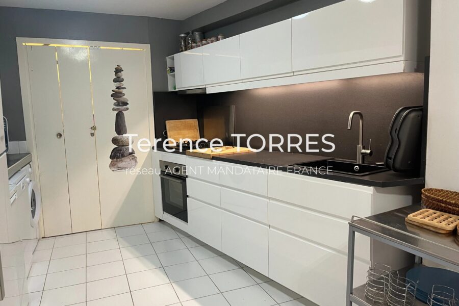 Maison à vendre à Le Plan-de-la-Tour — Vue montagne — photo 6