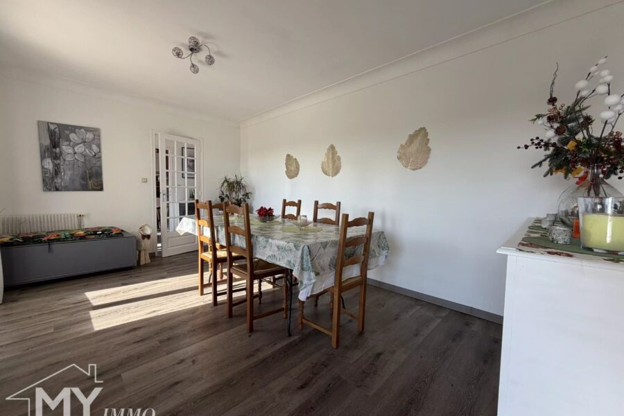 Maison à vendre à Saint-Antoine-de-Breuilh — Vue parc & jardin — photo 7