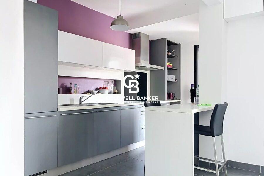 Appartement à vendre à La Rochelle — Vue sur la ville — photo 6