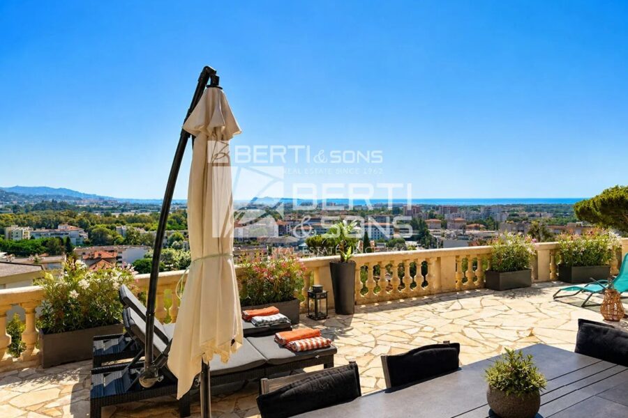 Appartement à vendre à Mandelieu-la-Napoule — Vue mer — photo 4