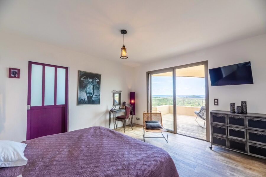 Maison en location vacances à Zonza — Vue mer — photo 21