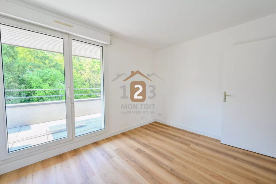 Appartement à vendre à Meylan — Vue montagne — photo 16