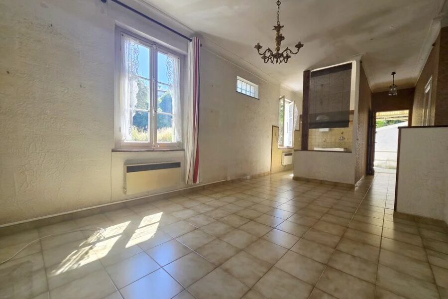 Maison à vendre à Tourrette-Levens — Vue montagne — photo 5