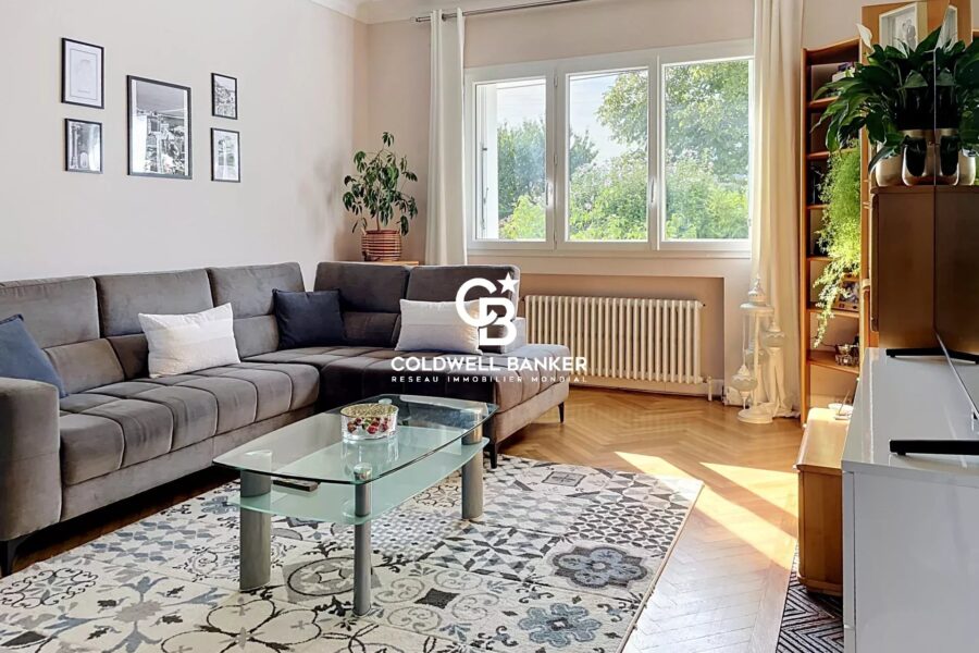 Maison à vendre à Saintes — Vue parc & jardin — photo 8